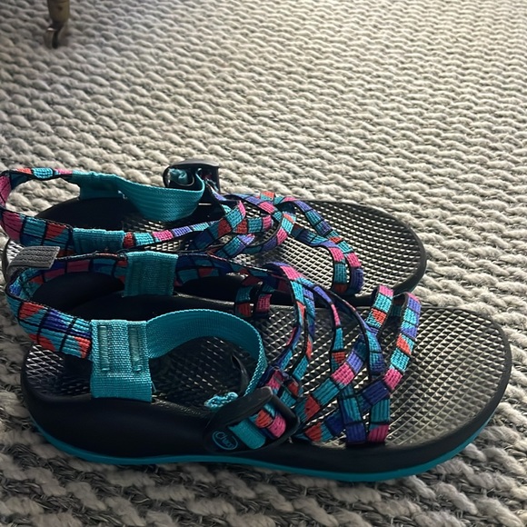 Girls Chacos - Picture 5 of 6
